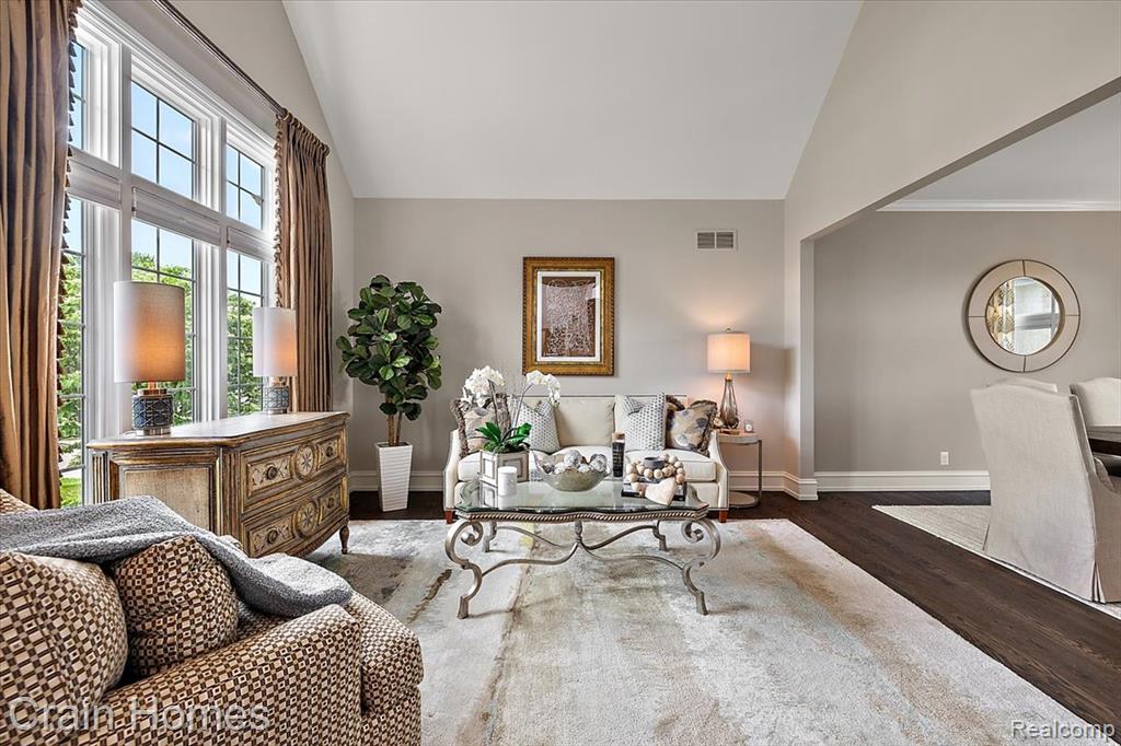 49729 SANDRA Drive, Shelby Twp, MI 48315 — Photo 13