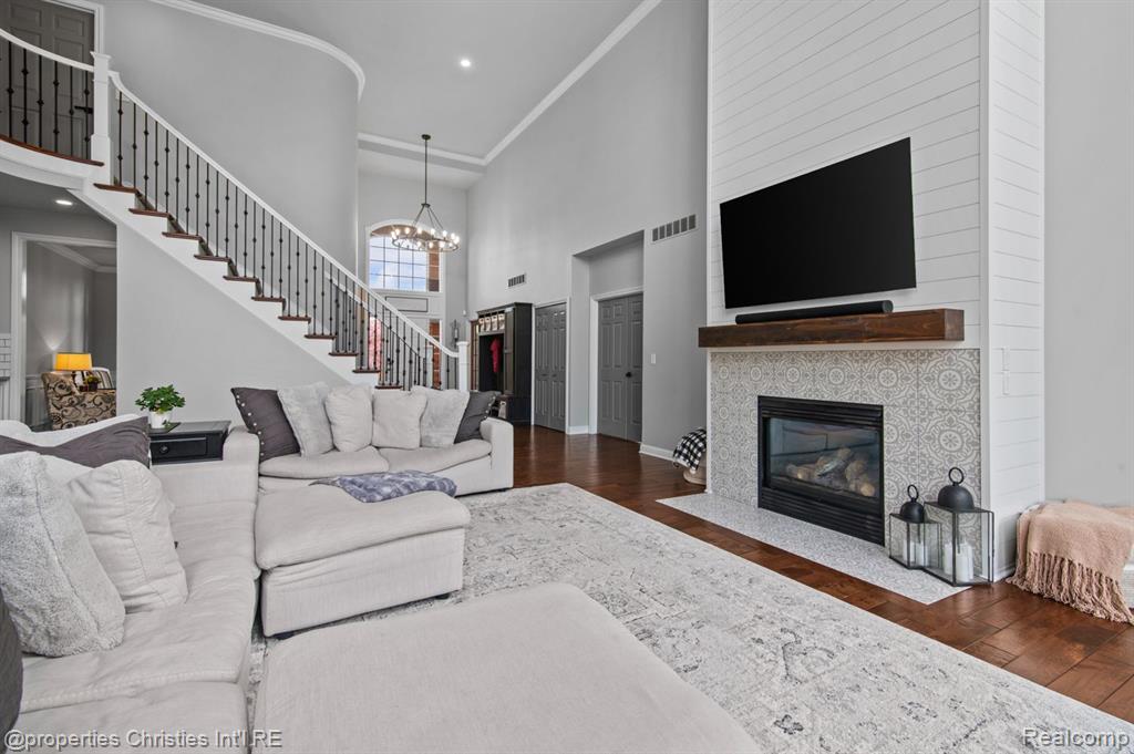 48252 BINGHAMPTON, Northville, MI 48168 — Photo 11