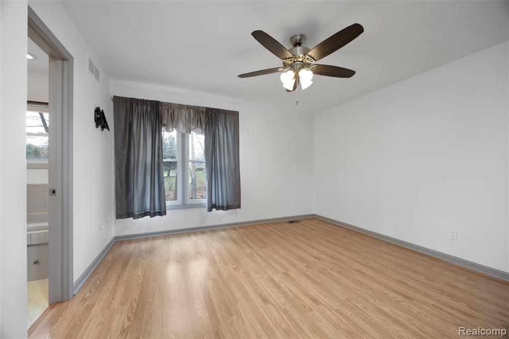 360 Arbor Pine Drive, Ortonville, MI 48462 — Photo 14