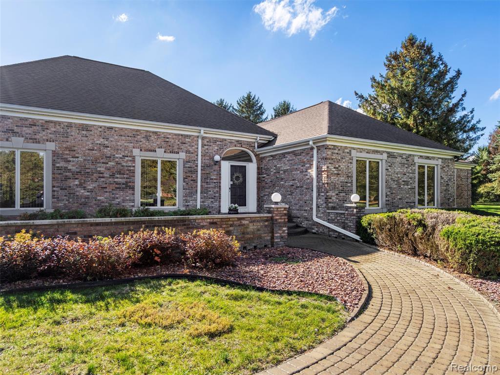 4227 Newcastle Drive, Clarkston, MI 48348 — Photo 95