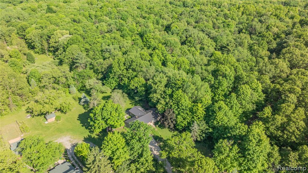 760 Waterbury Road, Highland, MI 48356 — Photo 6