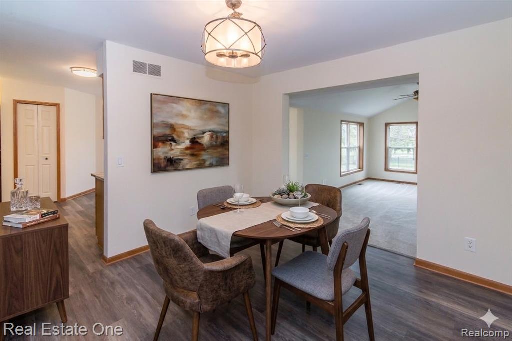 416 Umberland Drive, Howell, MI 48843 — Photo 8