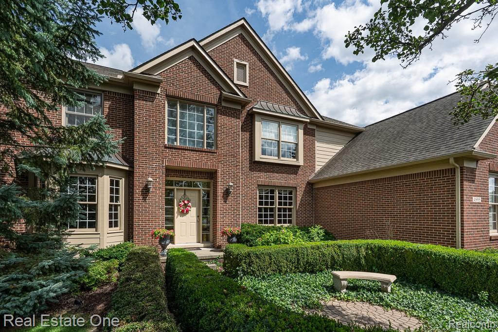 4595 Dunbar Court, Rochester, MI 48306 — Photo 2