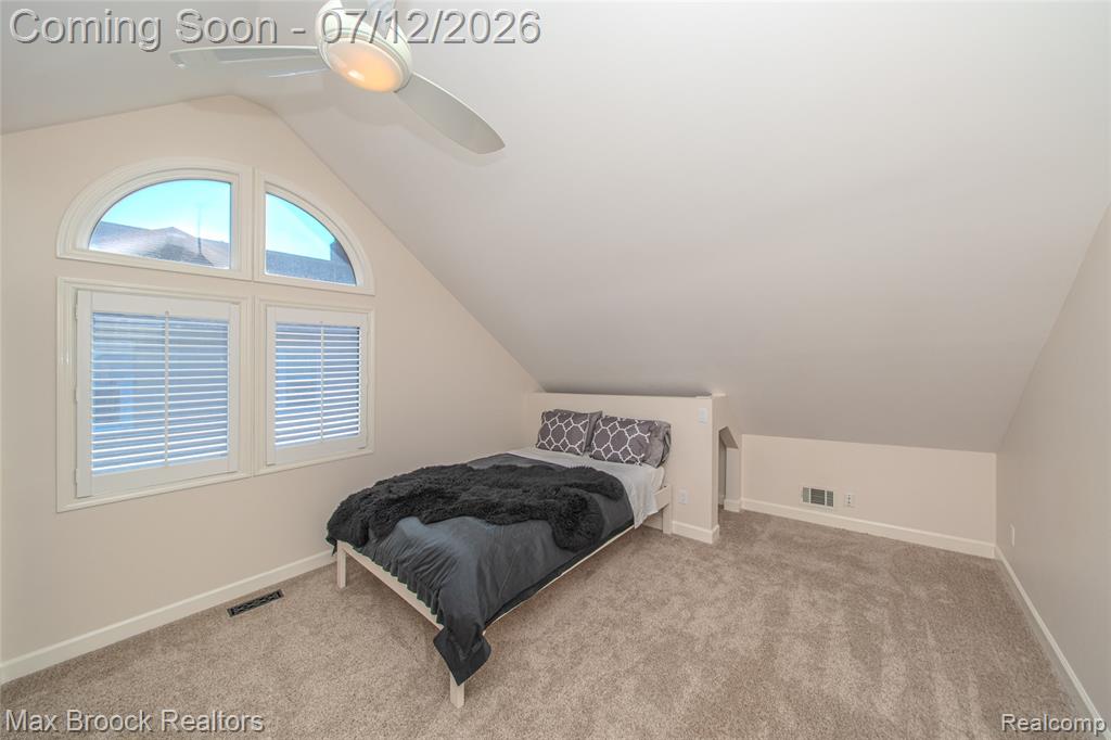 611 W 4th Street, Royal Oak, MI 48067 — Photo 45