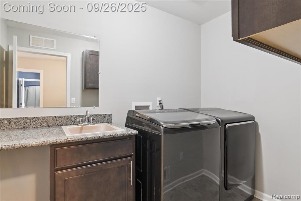 62249 Keeneland Court, South Lyon, MI 48178 — Photo 43