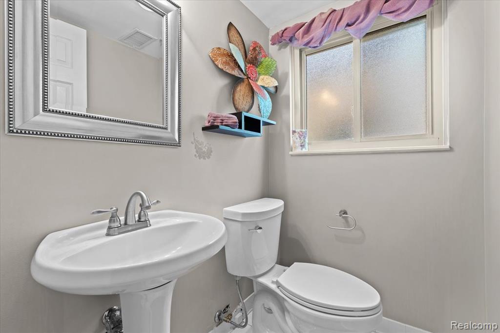 43168 Hanford Road, Canton, MI 48187 — Photo 26