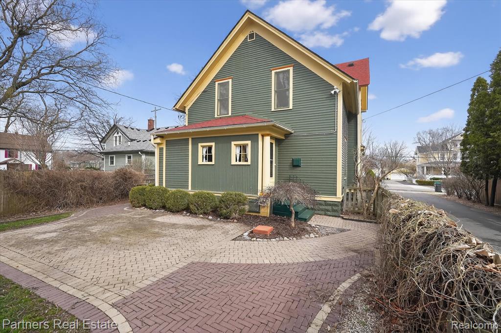 415 W Sibley Street, Howell, MI 48843 — Photo 44