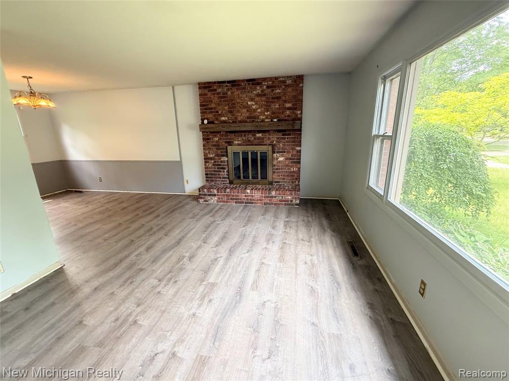 4609 W Wackerly Street, Midland, MI 48640 — Photo 2