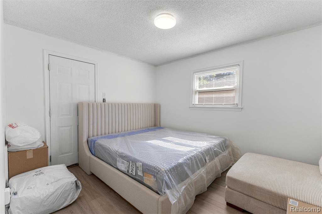 7316 Drexel Street, Dearborn Heights, MI 48127 — Photo 19