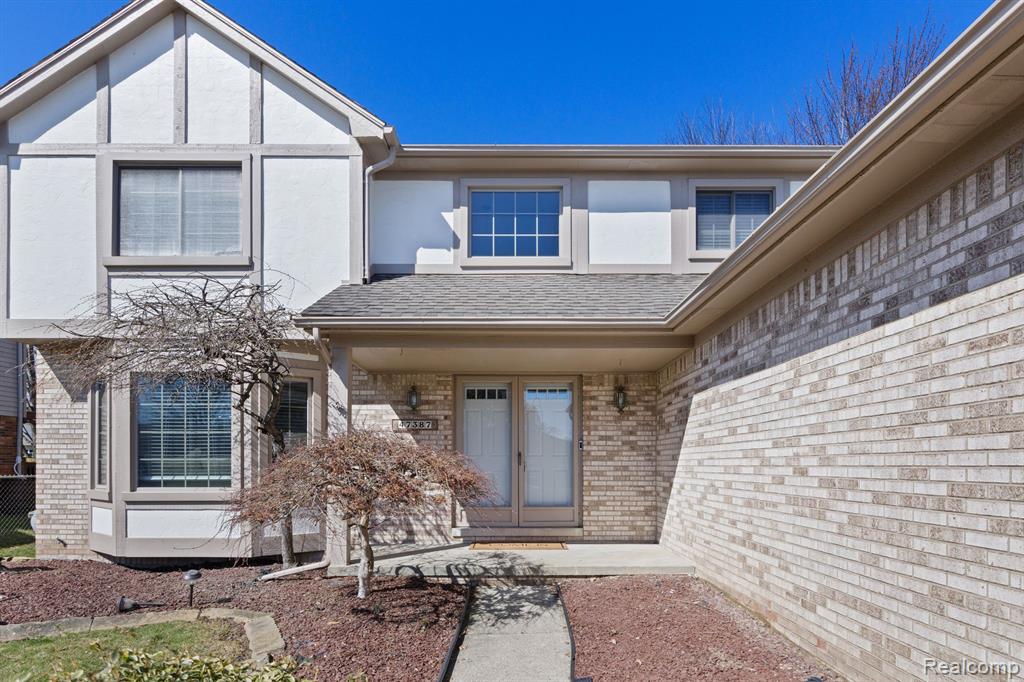 47387 MEADOWBROOK Drive, Macomb, MI 48044 — Photo 4