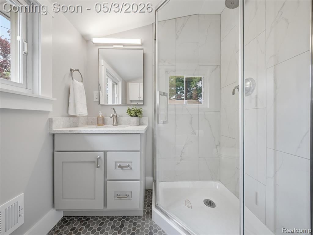 39 Woodward Heights Boulevard, Pleasant Ridge, MI — Photo 18