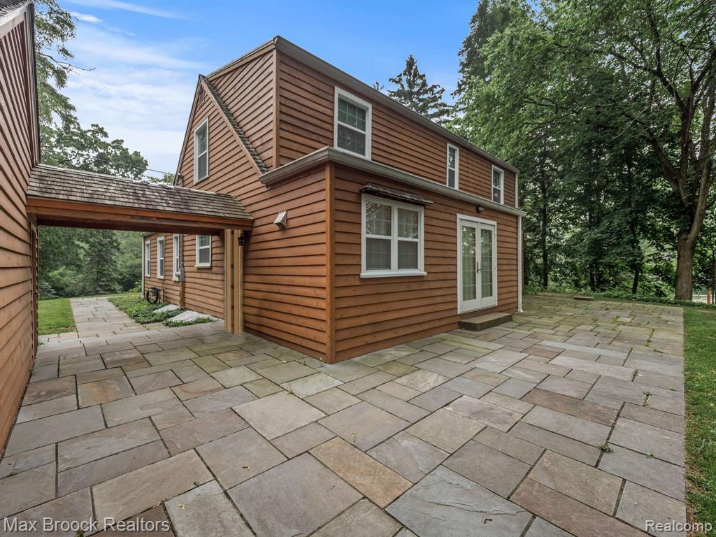 27180 WELLINGTON Road, Franklin, MI 48025 — Photo 4