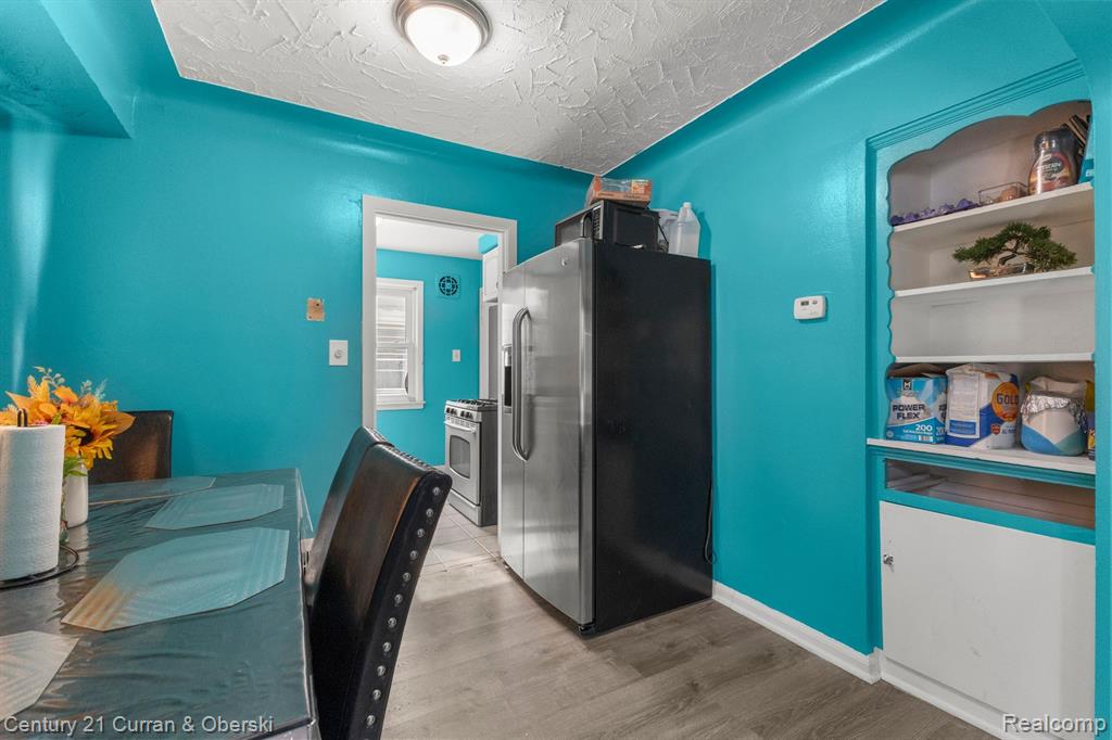 9069 Pierson Street, Detroit, MI 48228 — Photo 9