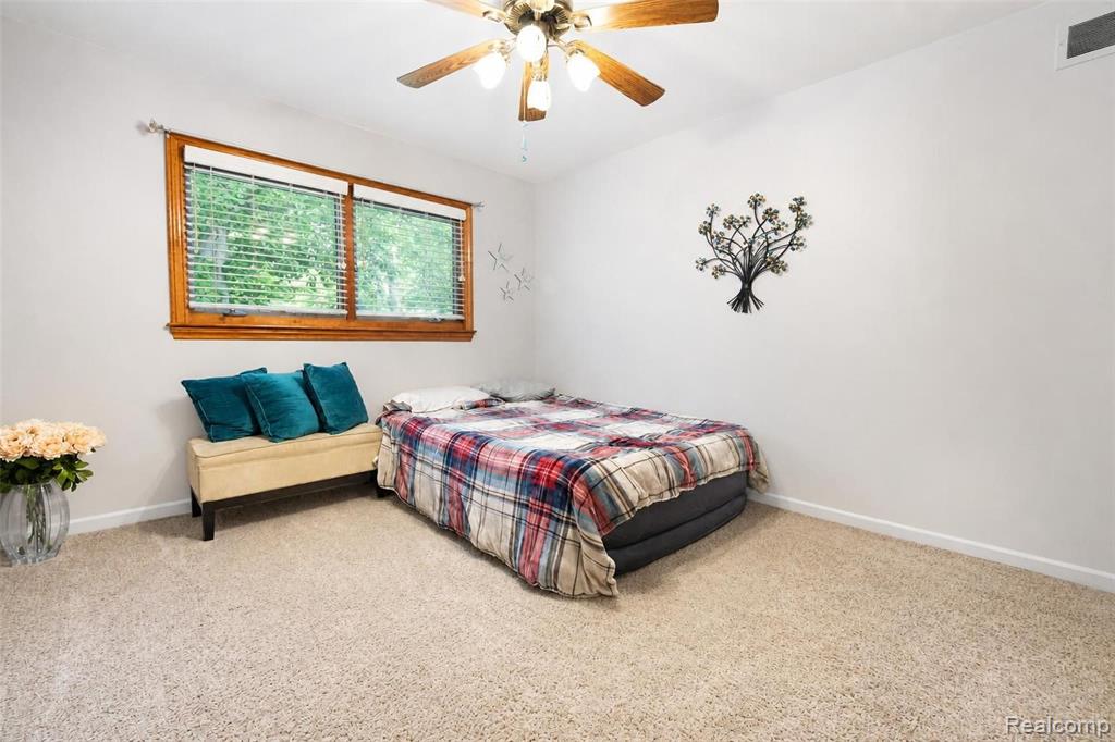 41768 Hanford Road, Canton, MI 48187 — Photo 14