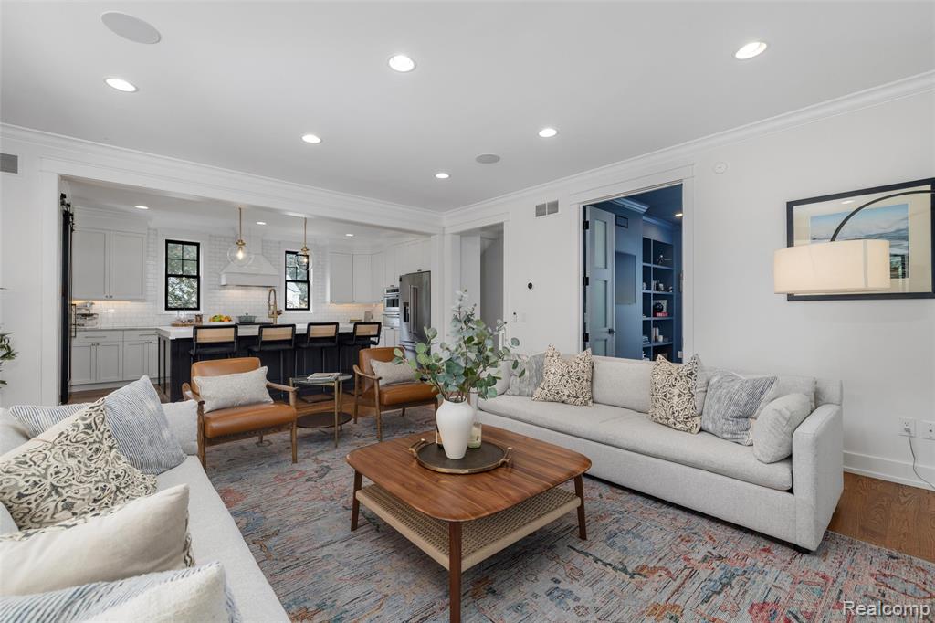 709 S Blair Avenue, Royal Oak, MI 48067 — Photo 5