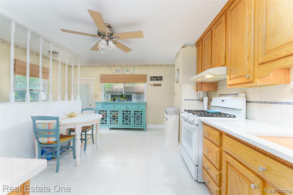 5320 Leland Street, Brighton, MI 48116 — Photo 13