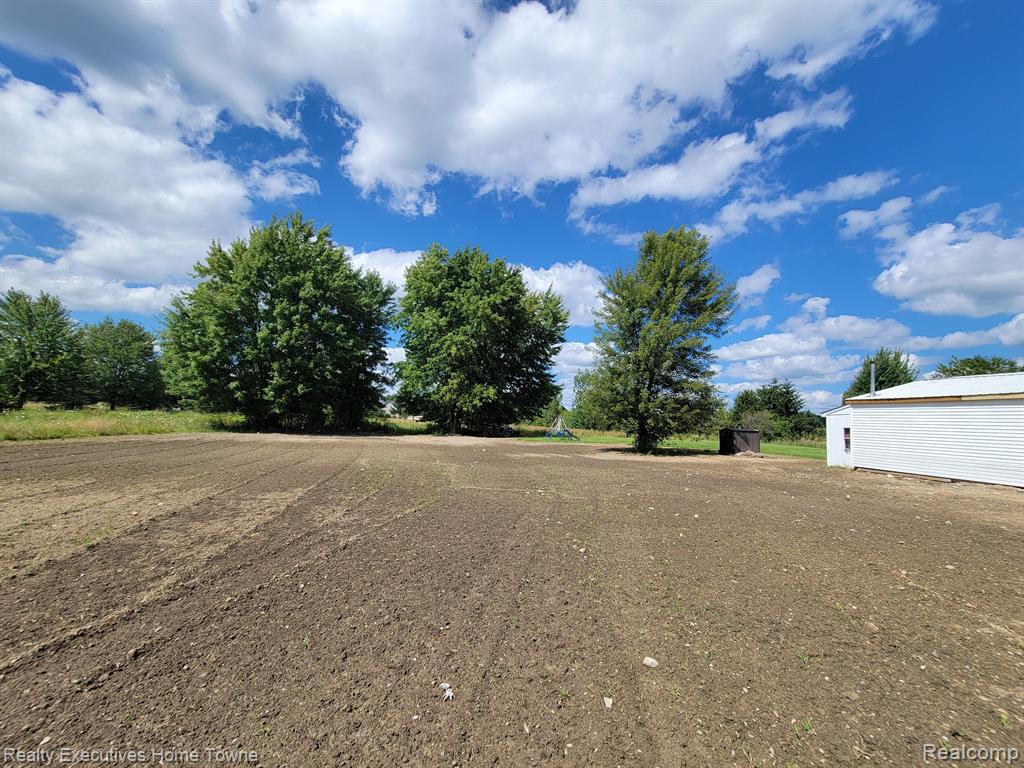 11004 BRYCE Road, Emmett, MI 48022 — Photo 11