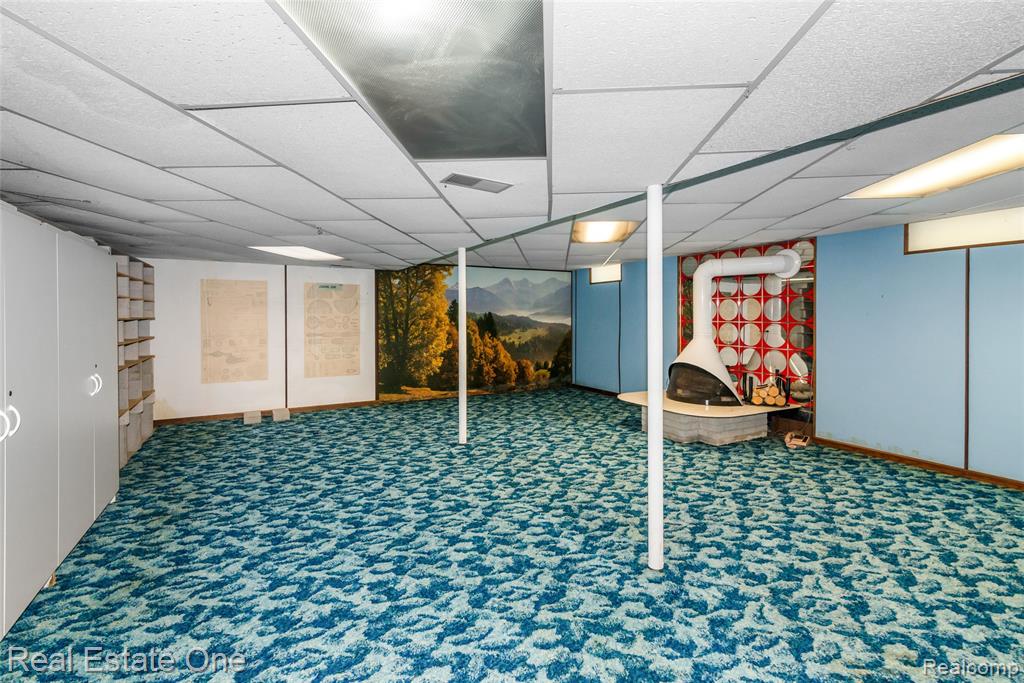 9050 Earhart Road, South Lyon, MI 48178 — Photo 35