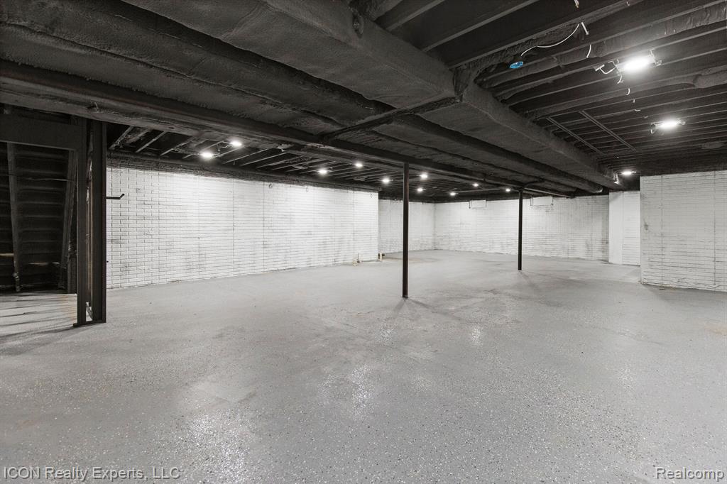 5580 HEGEL Road, Goodrich Vlg, MI — Photo 46