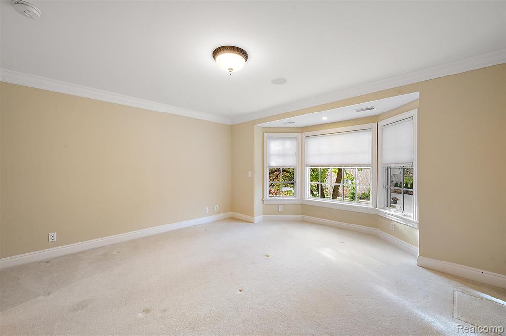 83 Greenan Lane, Lake Orion, MI 48362 — Photo 43