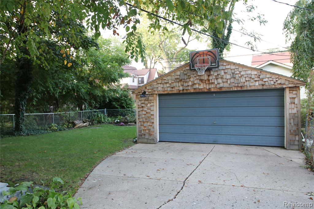 4164 Seminole Drive, Royal Oak, MI 48073 — Photo 7