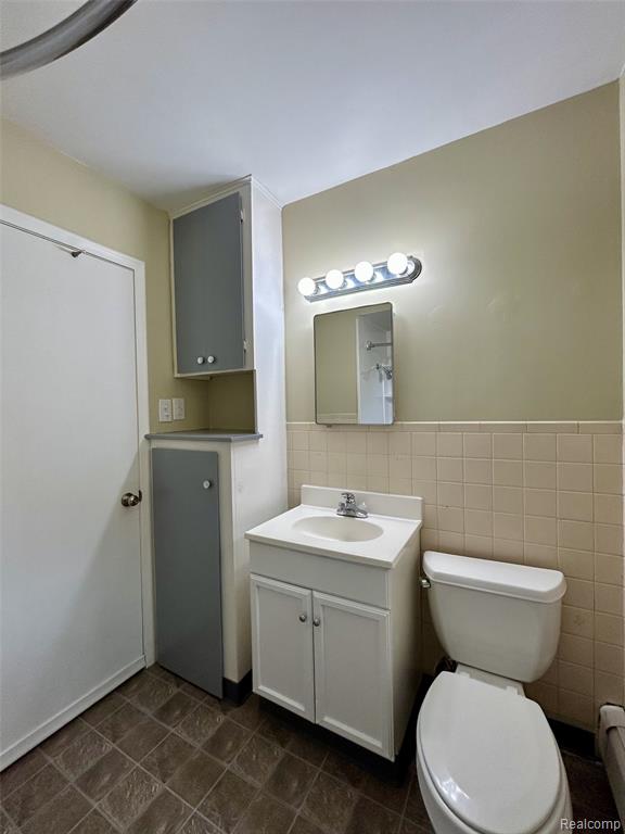 555 Antoine Street, Wyandotte, MI 48192 — Photo 11