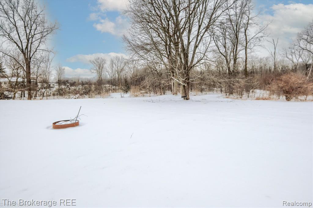 7310 Brewer Road, Flint, MI 48507 — Photo 3