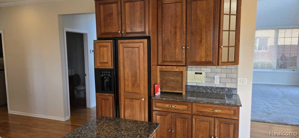 31975 Riverdale Street, Harrison Township, MI — Photo 15