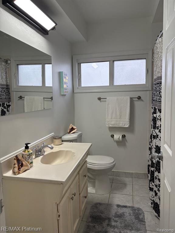 914 E KALAMA Avenue, Madison Heights, MI 48071 — Photo 10