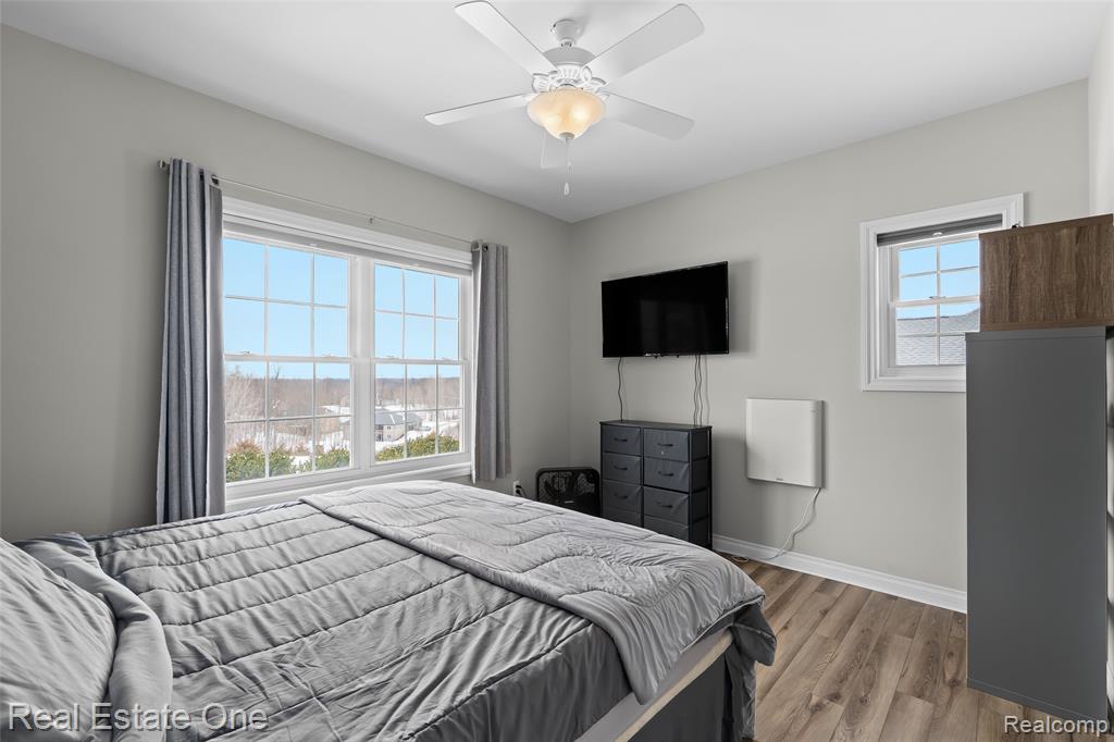 9032 Palmers Way Drive, Fenton, MI 48430 — Photo 19