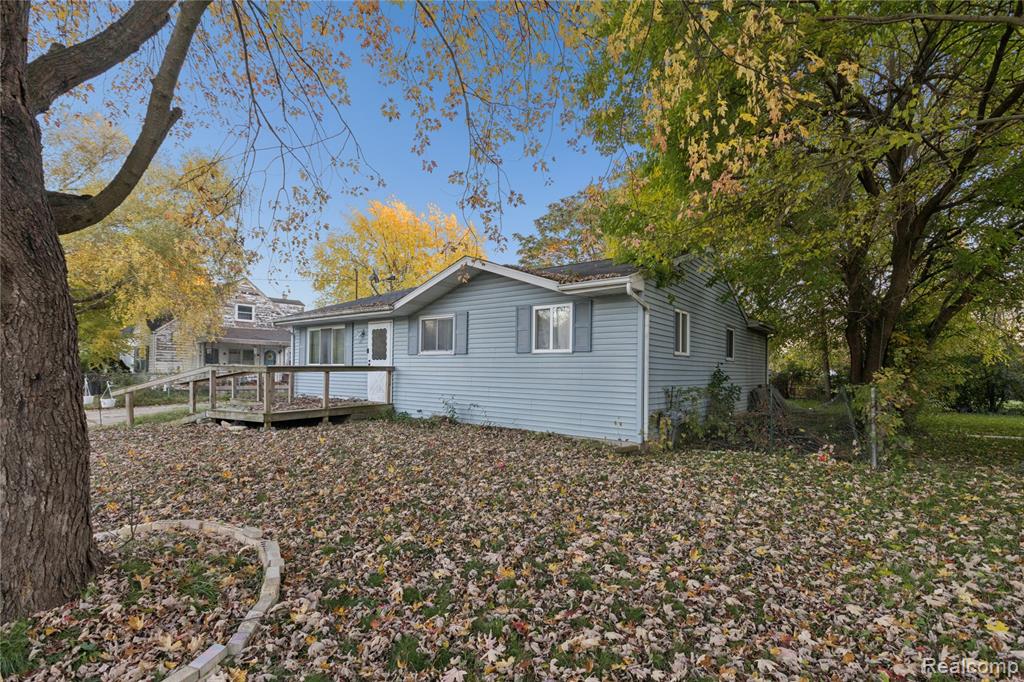 2540 Kansas Avenue, Saginaw, MI 48601 — Photo 4