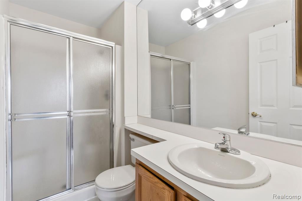 42036 SARATOGA Circle, Canton, MI 48187 — Photo 22