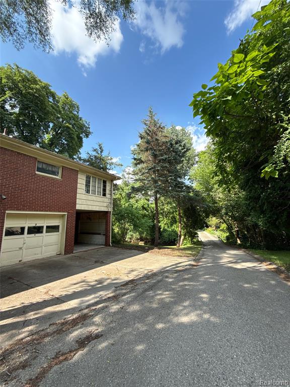 5910 Lakewood Boulevard, Clawson, MI — Photo 11
