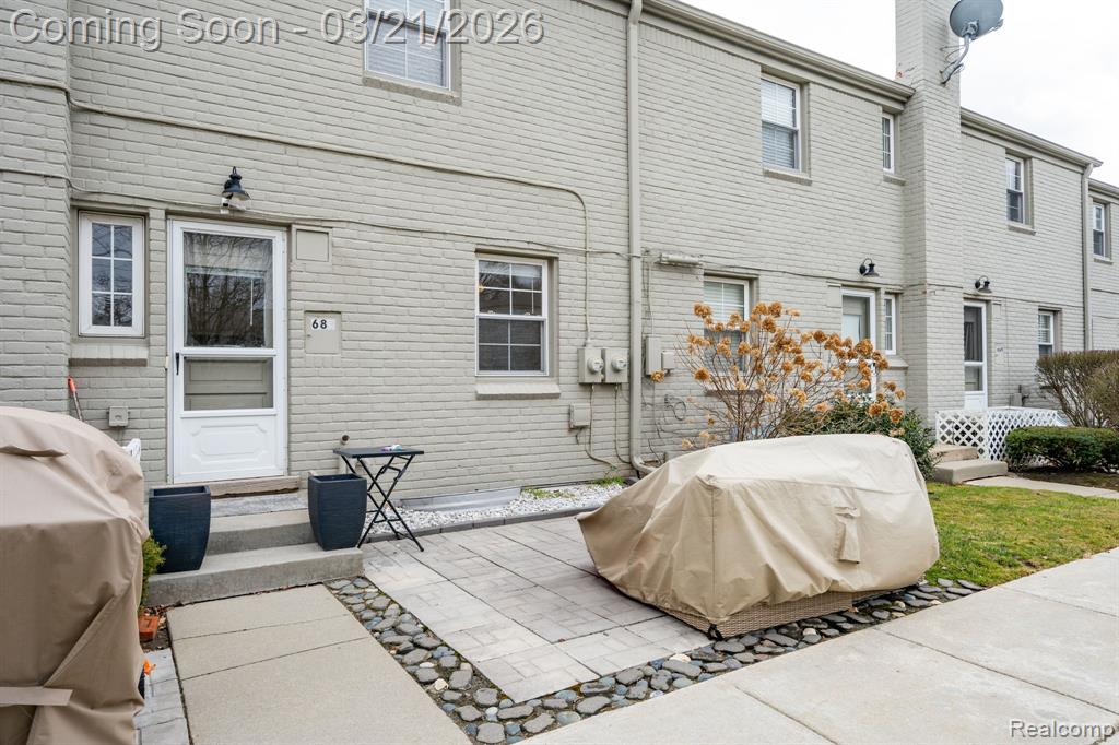 683 Graefield Court, Birmingham, MI 48009 — Photo 21