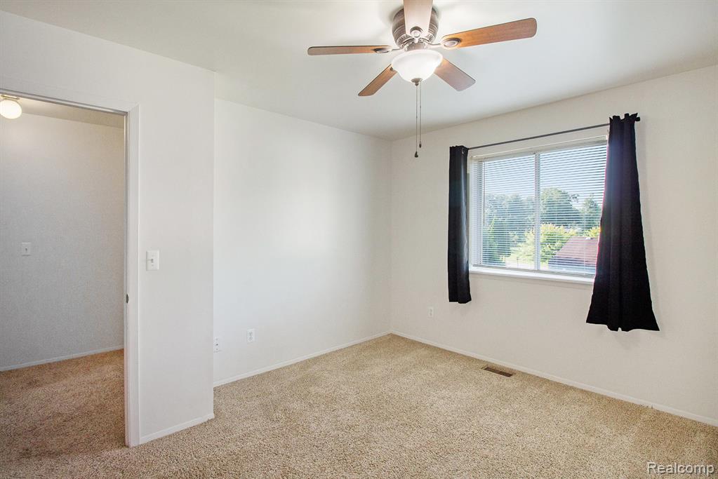 505 Garden Lane, Fowlerville, MI 48836 — Photo 15