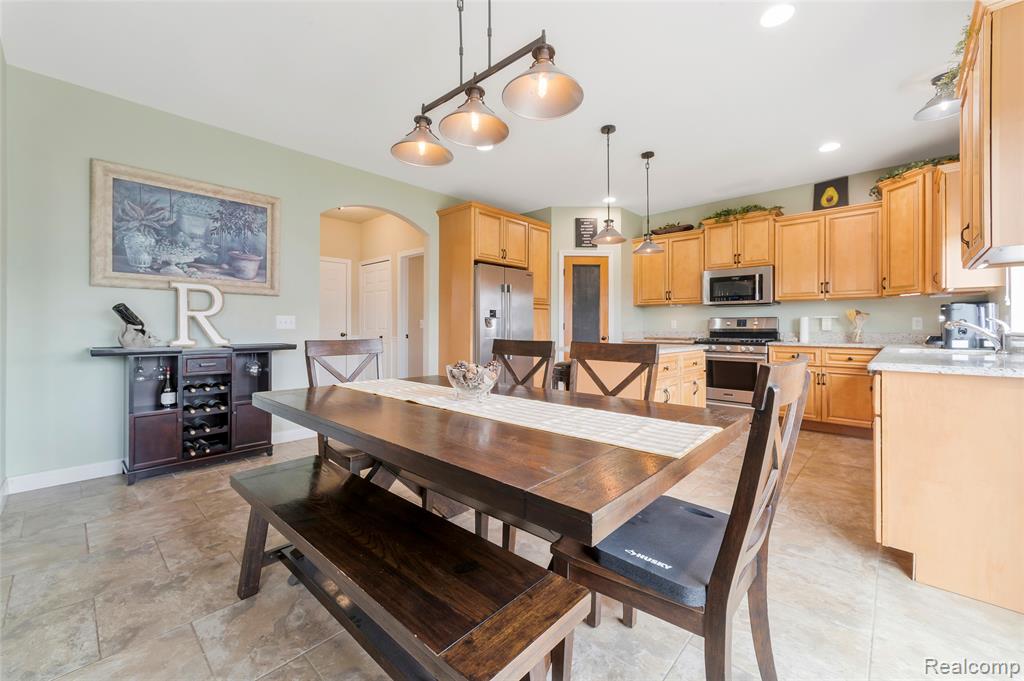 50692 Pinnacle Woods Lane, Macomb, MI 48042 — Photo 17