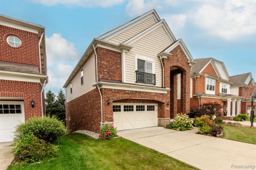 44843 STOCKTON Drive, Novi, MI — Photo 2