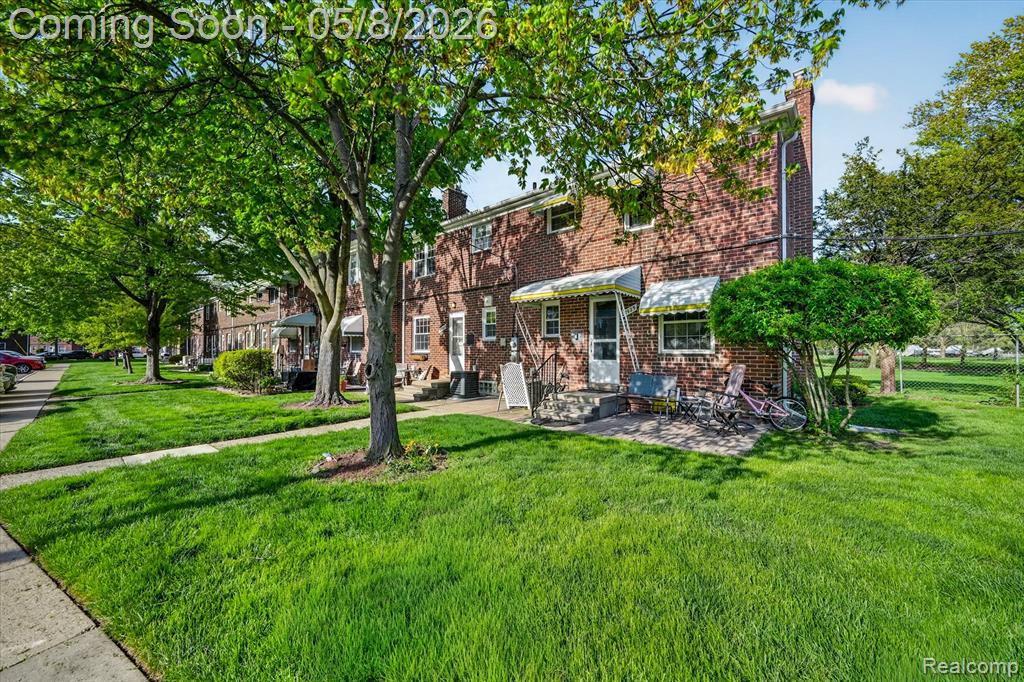22927 Lakeshore Drive, Saint Clair Shores, MI 48080 — Photo 34