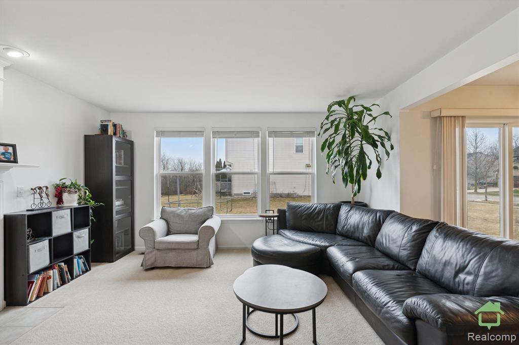 9799 Ravenshire Drive, Ypsilanti, MI 48198 — Photo 13