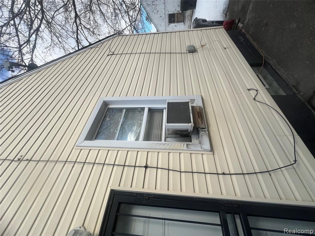 20264 Waltham Street, Detroit, MI 48205 — Photo 8
