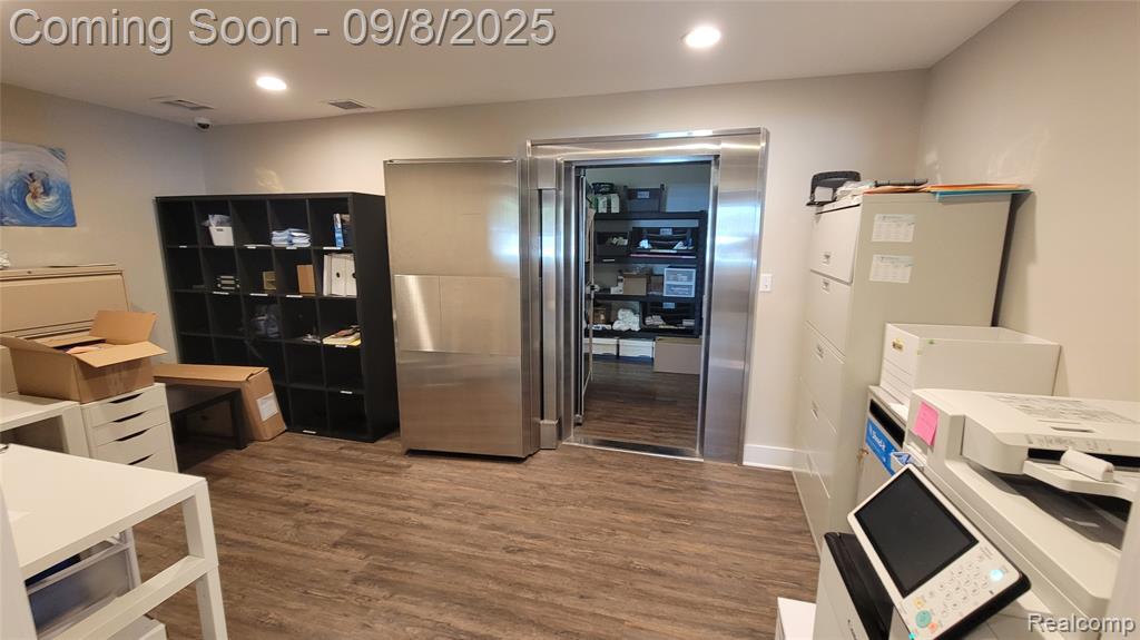 39475 Ann Arbor Road E, Plymouth, MI 48170 — Photo 23