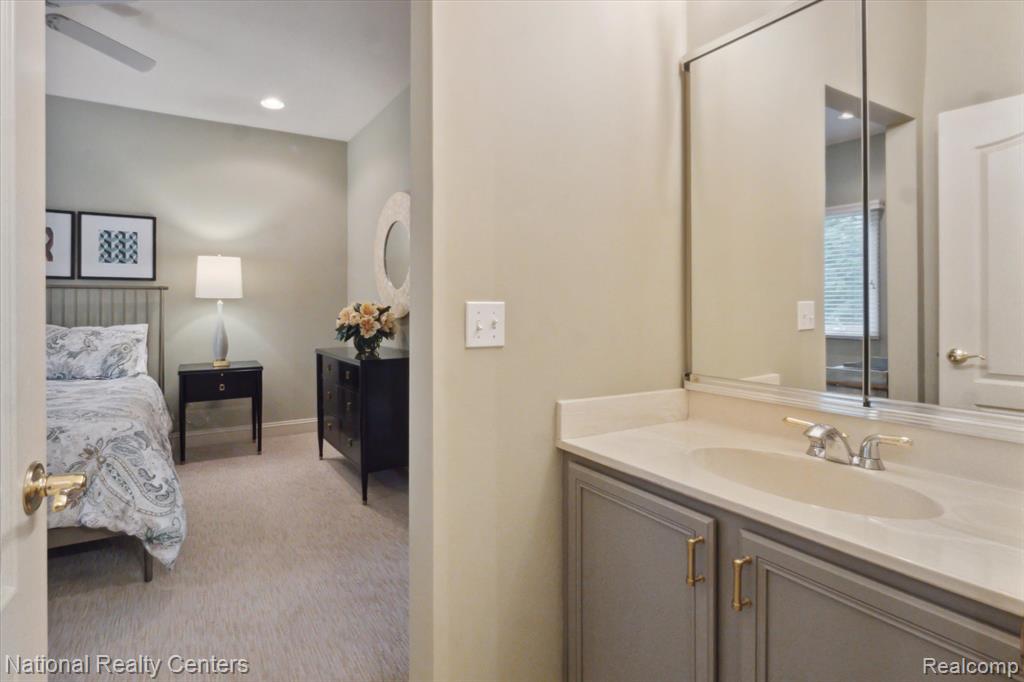 47769 Aberdeen Drive, Novi, MI — Photo 33