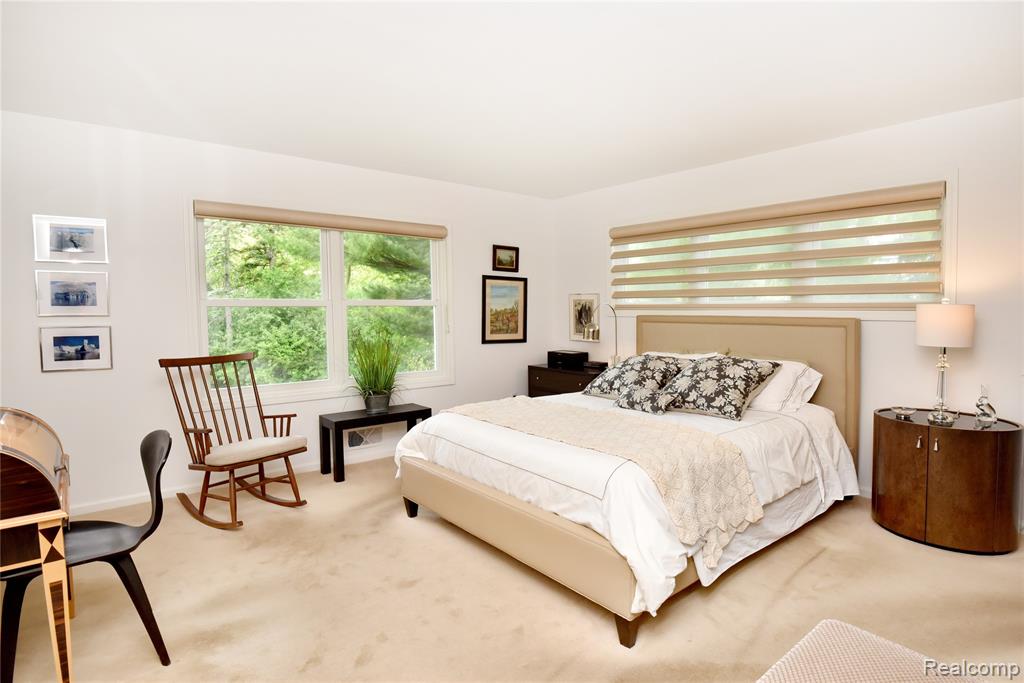 2026 W Bend Court, Bloomfield Hills, MI 48302 — Photo 20