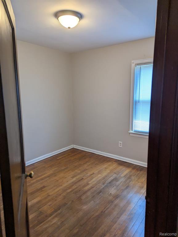 4886 Rosalie Street, Dearborn, MI 48126 — Photo 9