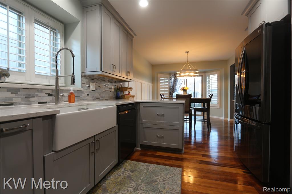 27091 Graham Drive, New Baltimore, MI 48047 — Photo 9