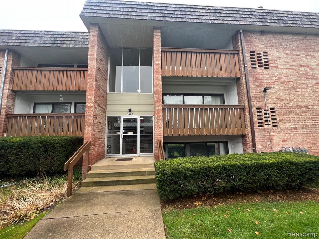 2152 PAULINE Boulevard, Ann Arbor, MI 48103