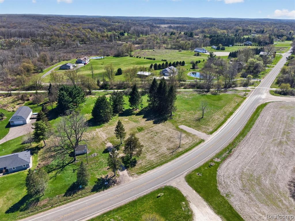 VL 2.86 Acres W M-36, Pinckney, MI 48169 — Photo 9