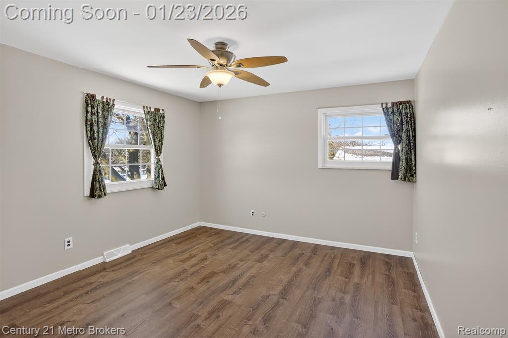 11452 Whitaker Road, Fenton, MI 48430 — Photo 25