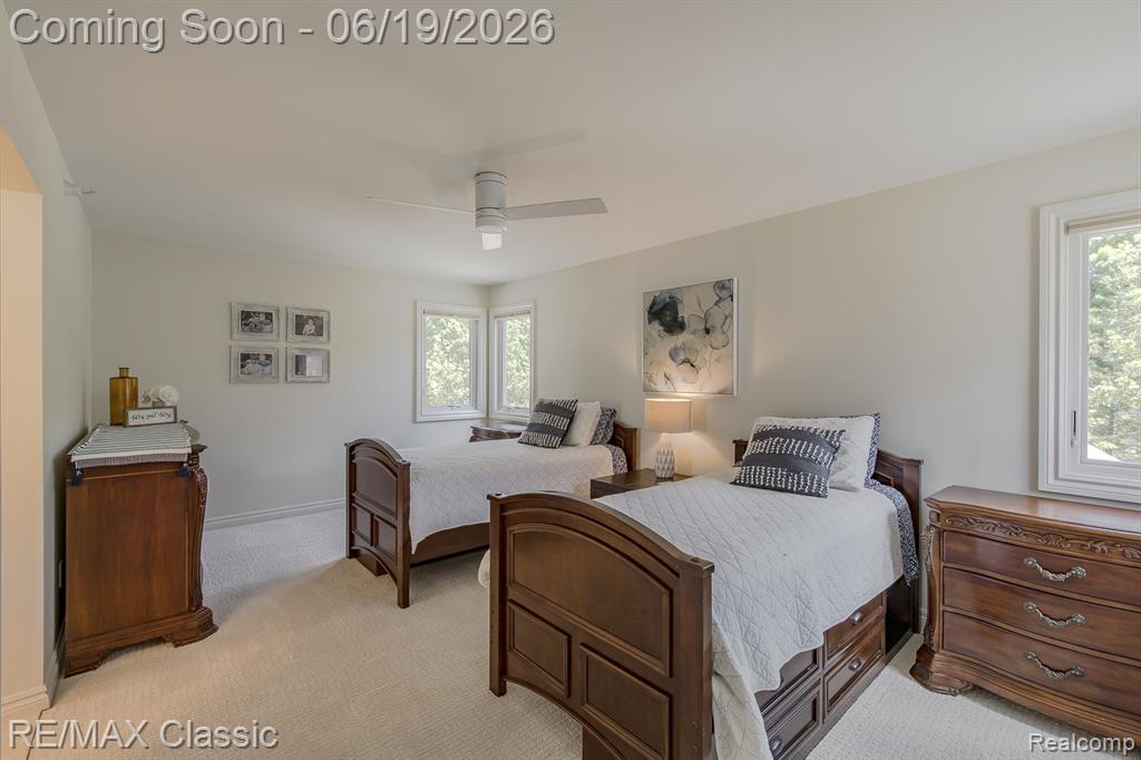 980 Sunset Drive, Waterford, MI 48328 — Photo 36