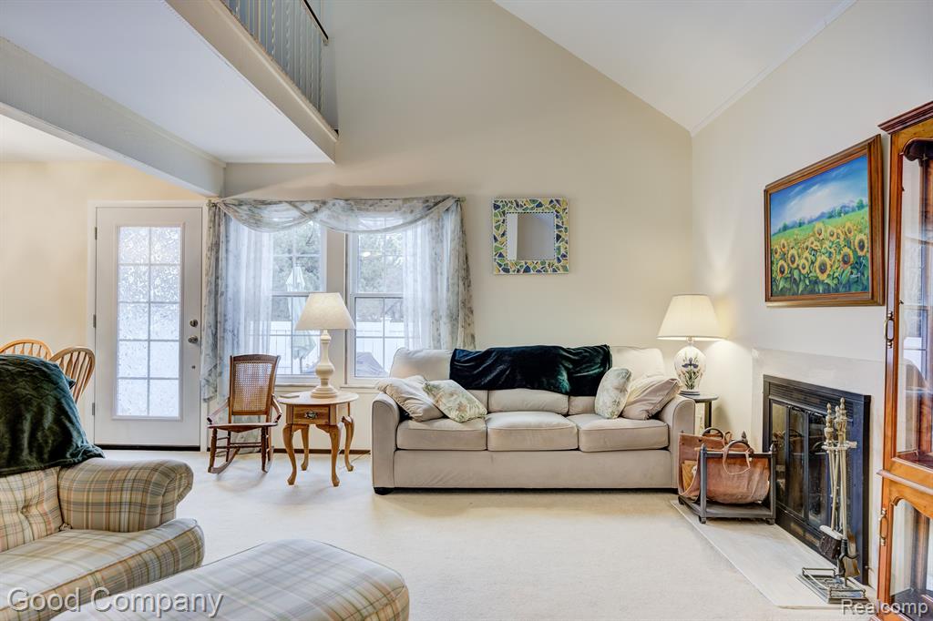 21208 E GLEN HAVEN Circle, Northville, MI 48167 — Photo 4